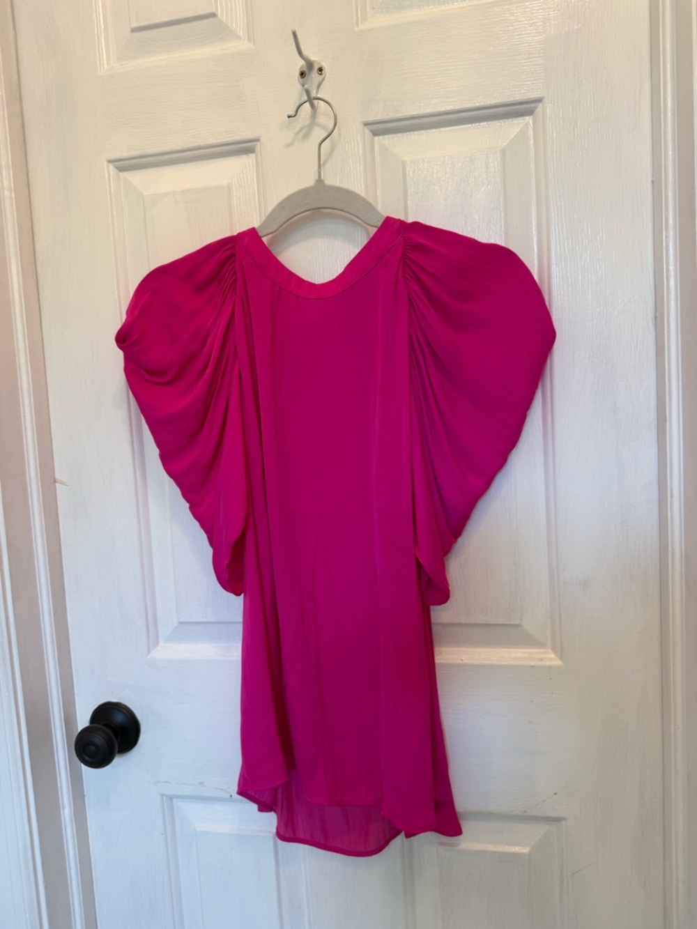 Naked Zebra Hot Pink Flutter Sleeve Blouse